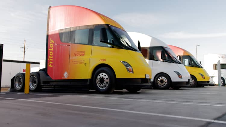 Elon Musk promised a lot with the Tesla Semi. Here’s how it stacks up now that it’s finally here